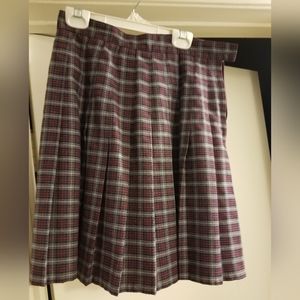 Pleated skirt